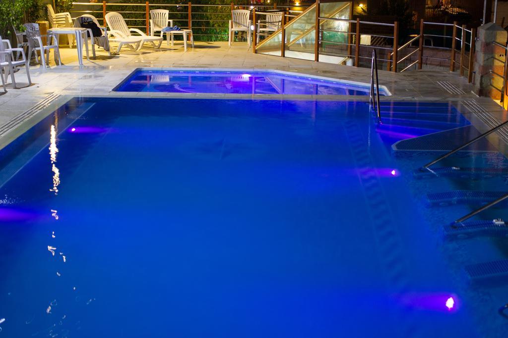 ויז'ה חסל Hotel Teomar מראה חיצוני תמונה