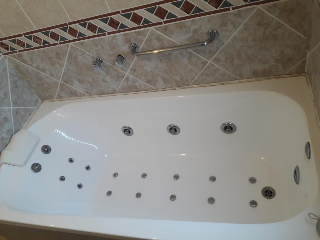 ויז'ה חסל Hotel Teomar מראה חיצוני תמונה